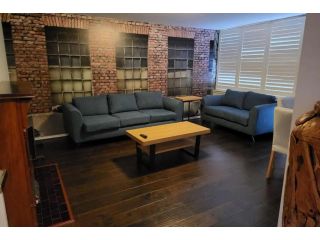 Homely 1 Bedroom Retreat in South Yarra with Balcony Apartment, Melbourne - 2