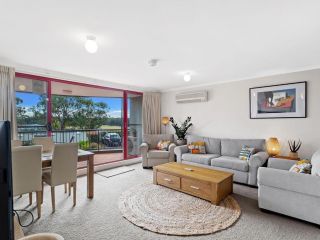 Horizons Golf Club, Unit 10, St Andrews Apartment, Nelson Bay - 2