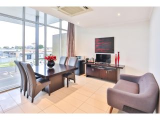 Indulge Apartments - Langtree Apartment, Mildura - 5