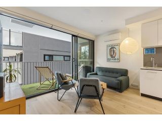 Inner City Convenience In The Heart of Melbourne Apartment, Melbourne - 3