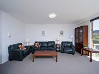 Intrepid Close, Seaspray, Unit 03, 4 Apartment, Nelson Bay - 4