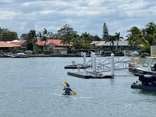 SPECTACULAR WATERFRONT Canal Home, BRIBIE ISLAND Guest house, Banksia Beach - 2