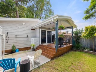 Jacaranda Cottage 5A Nelson Street Guest house, Nelson Bay - 2