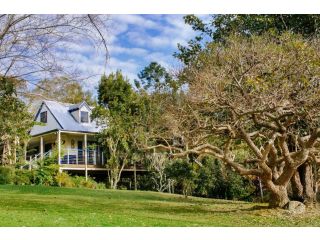 Jacaranda Cottages Guest house, Maleny - 2