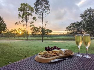 Jewel in the Crowne Apartment, Lovedale - 2