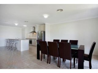 Jindabyne Executive Guest house, Jindabyne - 3