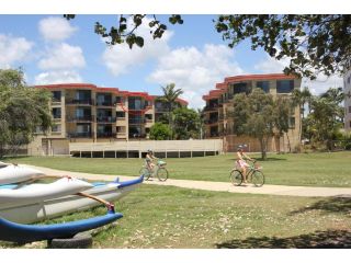 Kabi Super Saver Apartment, Caloundra - 1