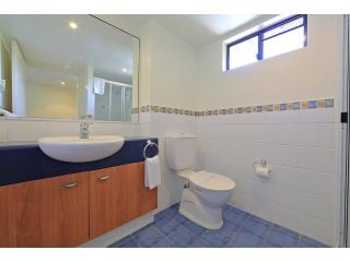 Kacy's Bargara Beach Motel Hotel, Bargara - 4