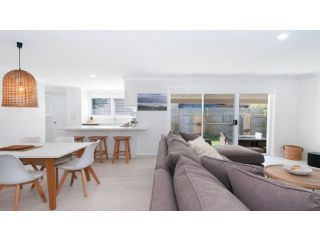 Kay's Hideaway - WiFi - Air-conditioned Villa, Lennox Head - 3