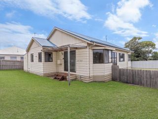 Kepal House - Budget friendly family home Guest house, Port Fairy - 2