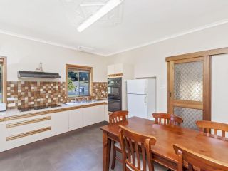 Kepal House - Budget friendly family home Guest house, Port Fairy - 4