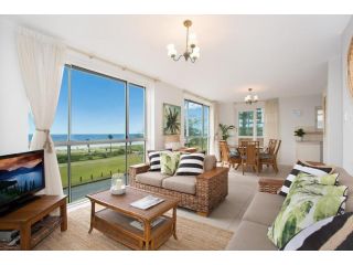 A PERFECT STAY - King Tide Apartment, Gold Coast - 4