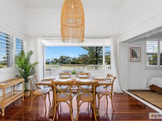 Oceanfront Beach House on Marine Parade Guest house, Kingscliff - 2