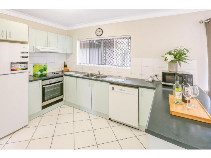 Koala Court Holiday Apartments Aparthotel, Cairns - imaginea 12