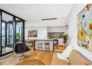 KOZYGURU FORTITUDE VALLEY DESIGNER GRADE 2 BED APT FREE PARKING QFV179-1401 Apartment, Brisbane - 2