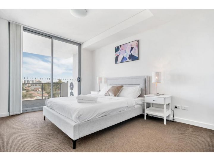 KOZYGURU Parramatta Lovely 2 BED APT Free Parking NPA006 Apartment, Sydney - imaginea 6