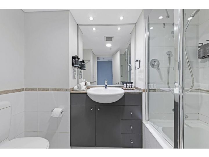 KOZYGURU Sydney CBD Freshly 1 Bed Studio NHA653-310 Apartment, Sydney - imaginea 3