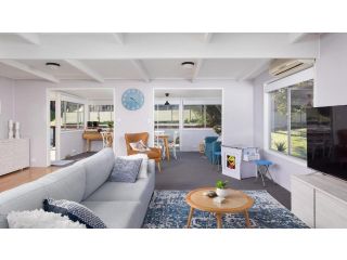 La Mia Casa - Your ultimate family retreat Guest house, Nelson Bay - 4