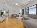 Laid Back Pet Friendly Beach Cottage in Jervis Bay Guest house, Vincentia - thumb 1