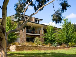 Lake Daylesford Lodge 4 Guest house, Daylesford - 2