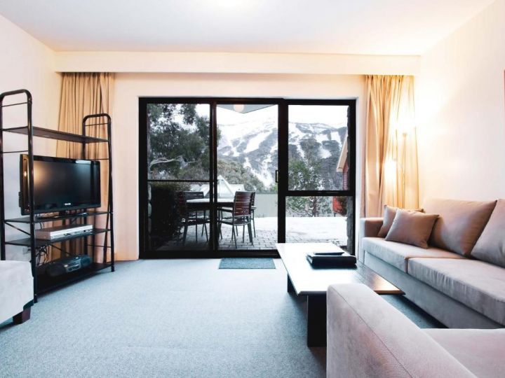 Lantern 1 Bedroom Patio Apartment with mountain view Apartment, Thredbo - imaginea 2