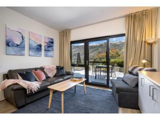 Lantern 1 bedroom terrace with alpine views Apartment, Thredbo - 2