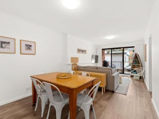 Larraine Gardens Unit 6 Cataline Close 3 Apartment, Nelson Bay - 3