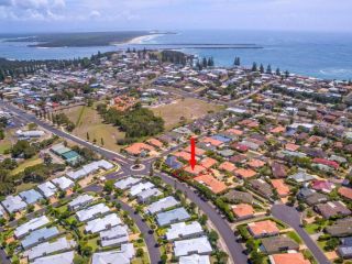 Lateeze - Pets welcome near the beach Apartment, Yamba - 1