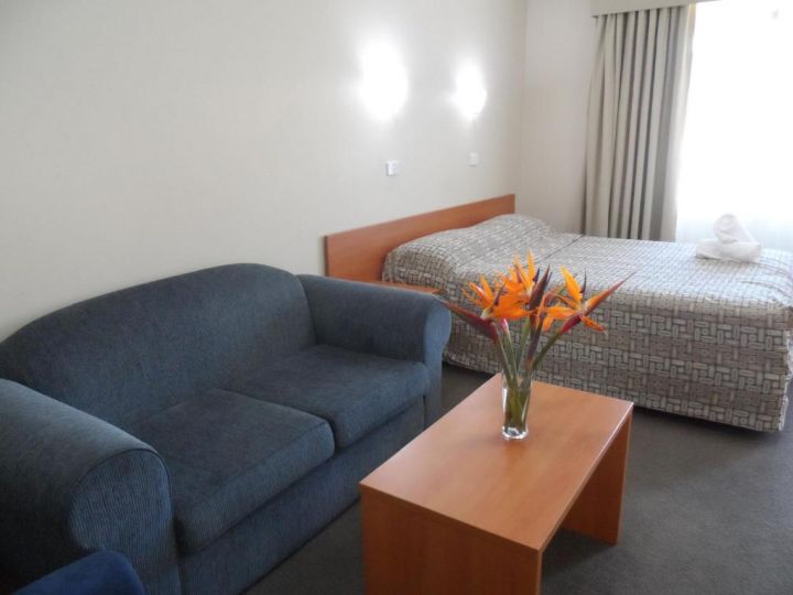 Liberty Plains Motor Inn Hotel, Sydney - imaginea 14