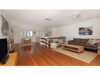 Lighthouse unit 2 Pet Friendly Guest house, Yamba - 5