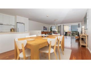 Lighthouse unit 2 Pet Friendly Guest house, Yamba - 3