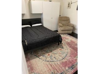 Lovely older home Bed and breakfast, Melbourne - 2