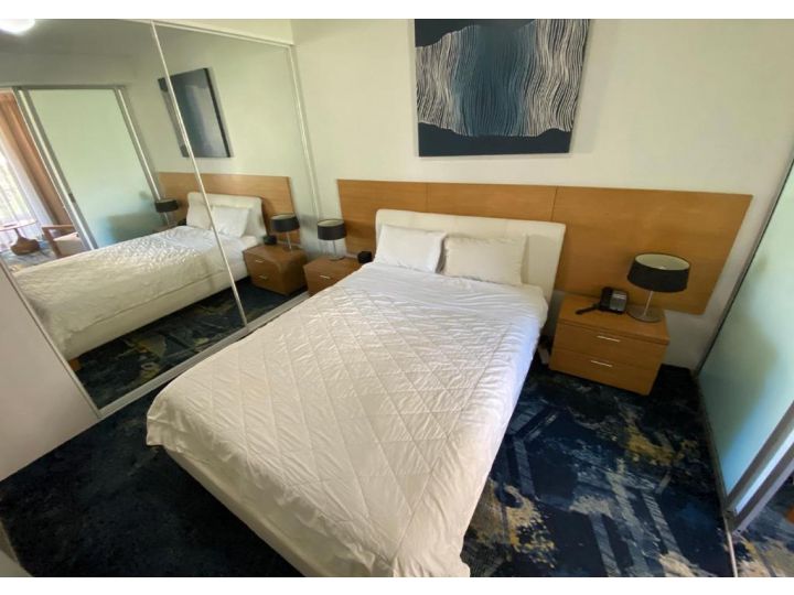 Lovely One Bedroom Apartment "Cairns Harbour Lights" Apartment, Cairns - imaginea 1