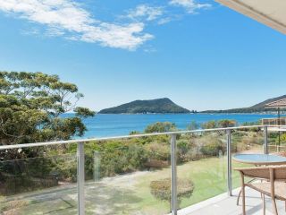 Luskin Lodge, Unit 15/29 Weatherly Close Apartment, Nelson Bay - 1