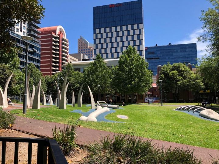 â˜…Lux 2BR on Hindmarsh SQâ˜… Apartment, Adelaide - imaginea 9