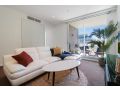 â˜…Lux 2BR on Hindmarsh SQâ˜… Apartment, Adelaide - thumb 3