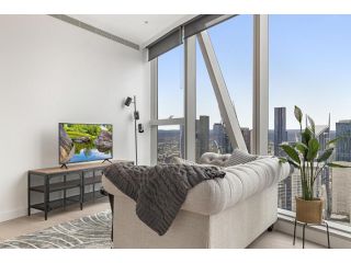 Central City Unit with Stunning CBD Views Apartment, Melbourne - 1