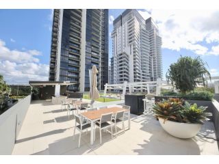 Luxury Beaches Broadbeach 906 Apartment, Gold Coast - 4