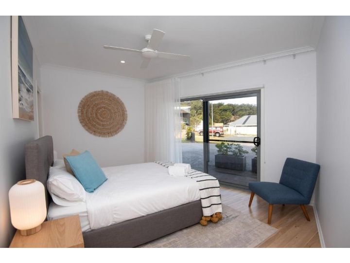 BREAKWATER VIEWS, Maloneys Beach Guest house, New South Wales - imaginea 16