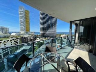 Luxury Oracle Central Broadbeach 906 Apartment, Gold Coast - 2