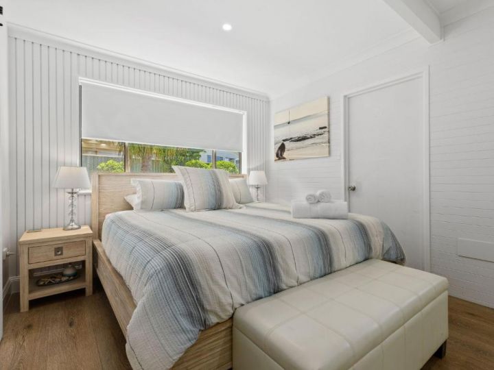 Luxury Pet FriendlyFamily Home in the Heart of Huskisson Guest house, Huskisson - imaginea 9