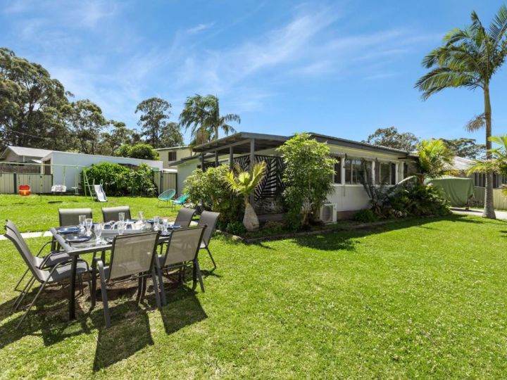 Luxury Pet FriendlyFamily Home in the Heart of Huskisson Guest house, Huskisson - imaginea 1