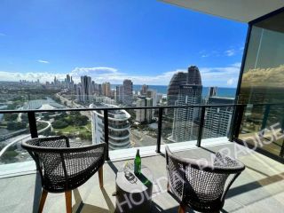 Luxury S Casino Residences Broadbeach - Holiday Paradise Apartment, Gold Coast - 1