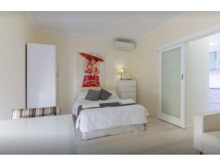 M102 West Perth Studio Apartment Apartment, Perth - 1