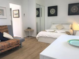 M207 West Perth Studio Apartment Apartment, Perth - 2