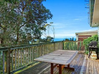 Spacious Adventure Getaway by the Bush & Ocean Guest house, Macmasters Beach - 1