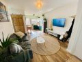 Magnificent Marino -2 Bdrm Beach Stylish Modern Apartment, South Australia - thumb 2