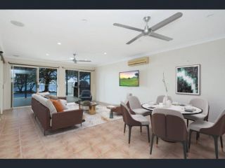 Cay Street 89 Apartment, Queensland - 4