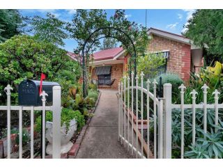 Tanunda's Magpie House Guest house, Tanunda - 1