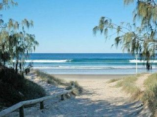 Malibu Apartment - Peregian Beach Apartment, Peregian Beach - 2